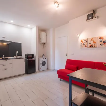 Апартаменты A Casa Di Vincenzo 2 *